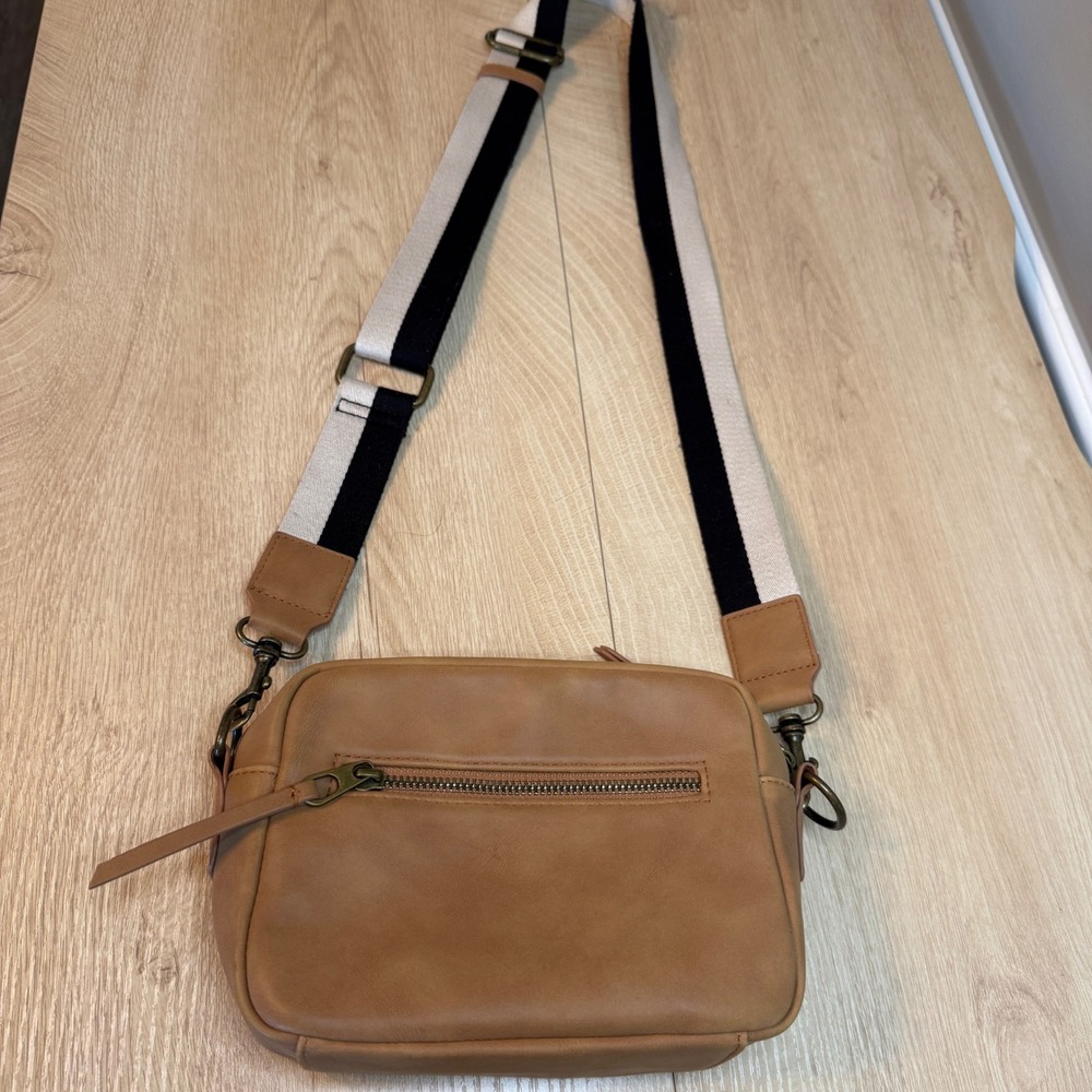Universal Thread Tan Faux Leather Crossbody Bag Striped Guitar Strap